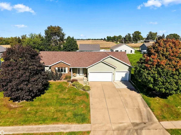 904 Kester Rd, Marshalltown, IA 50158