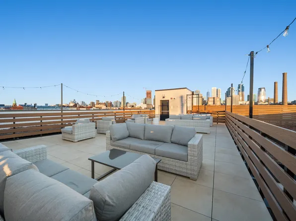 391 1st Street image 23 of 28