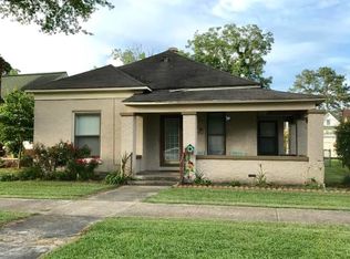 213 4th St S, Amory, MS 38821