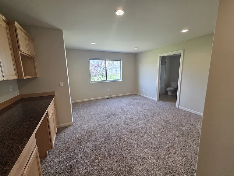 2400 N Ridgeview Ln #1 — Photo 15