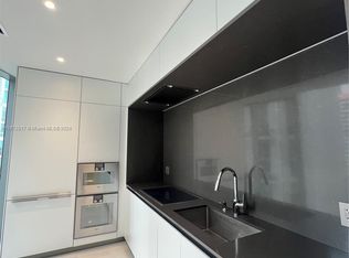 300 S Biscayne Blvd #806E, Miami, FL 33131