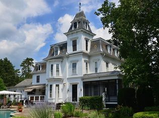 83 Main St, Hatfield, MA 01038