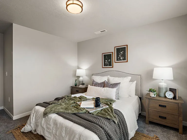 5104 Range Ln — Photo 6