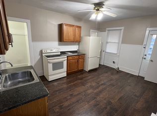 54 Bell St FLOOR 3, Chicopee, MA 01013