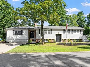 2 Stratton Dr, Hudson, MA 01749