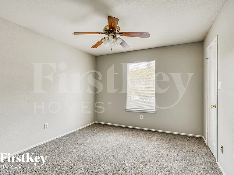 9342 Bowmore Ct — Photo 13