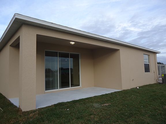4th image of 1842 Thetford Cir