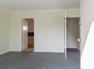 2213 San Pablo Ave #D, Berkeley, CA 94702