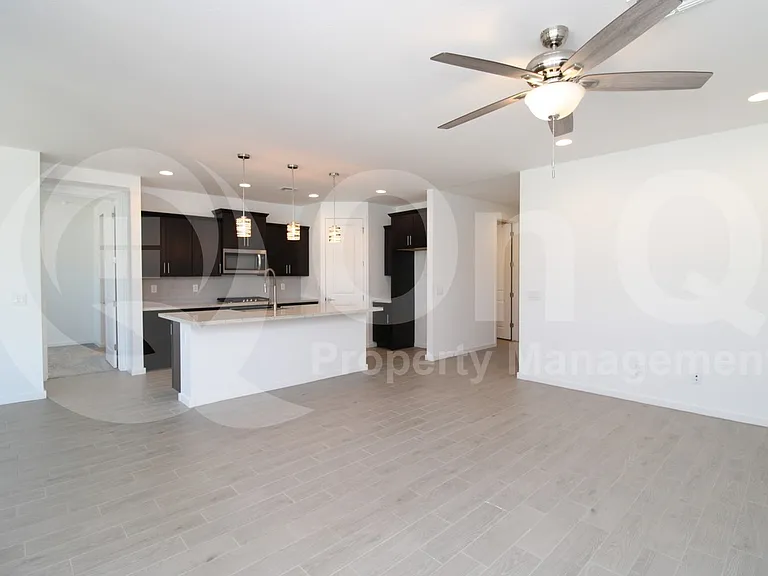 17694 W Pinnacle Vista Dr — Photo 7
