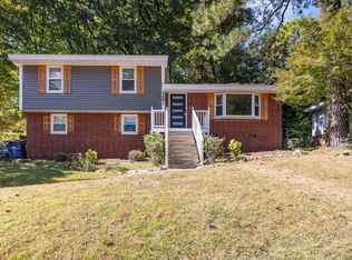 3201 Glenridge Dr, Raleigh, NC 27604