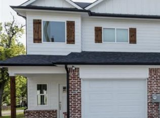 523 N Preston St, Van Alstyne, TX 75495