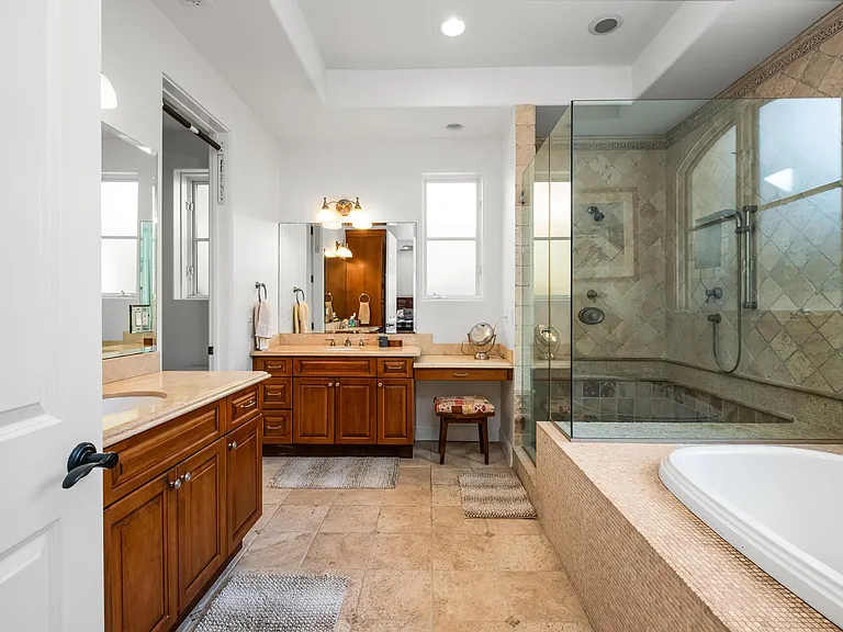 926 Duncan Ave — Photo 42