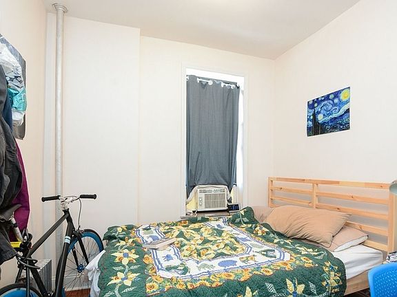 4th image of 624 Saint Johns Pl #2A