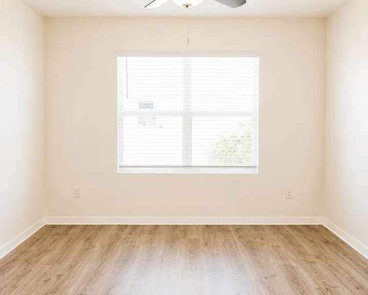 337 SW 30th Ave — Photo 13