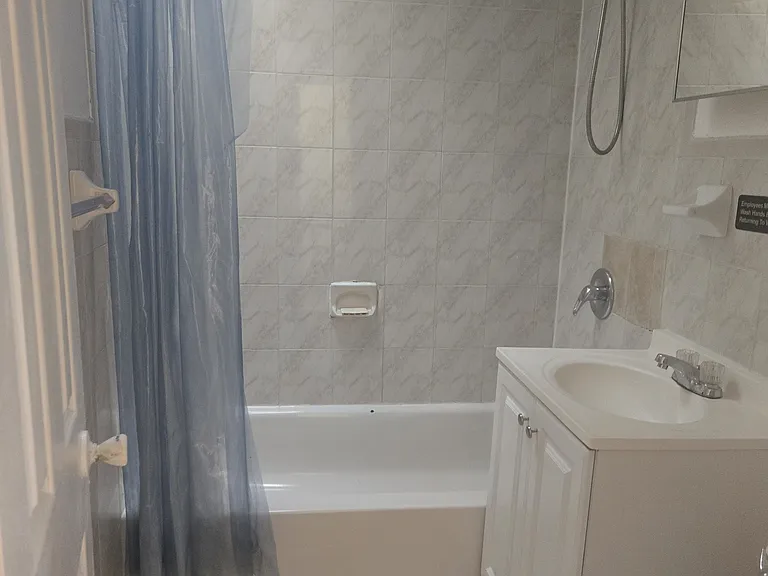 509 Hancock St #3R — Photo 26