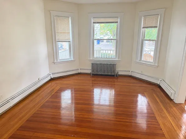 15 Egerton Rd #1, Arlington, MA 02474