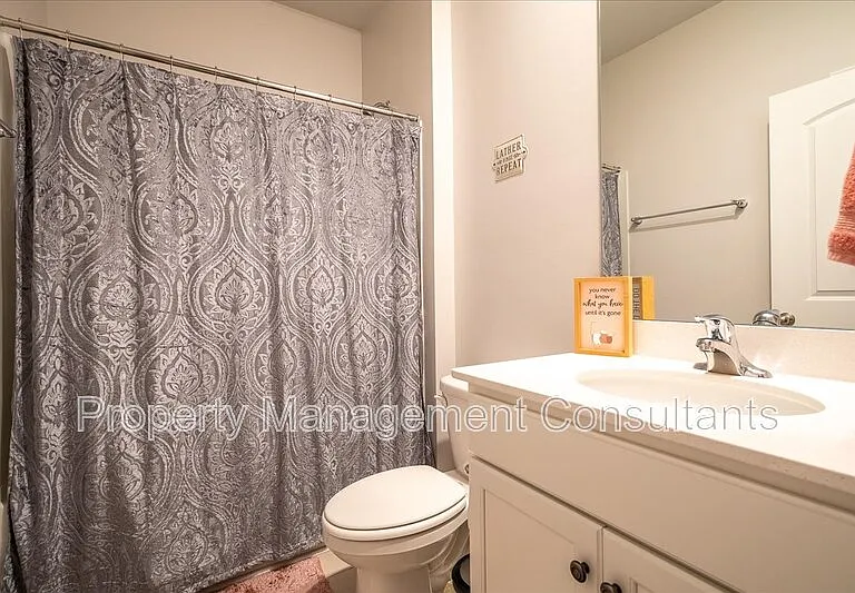 16246 Water Mill Rd — Photo 4