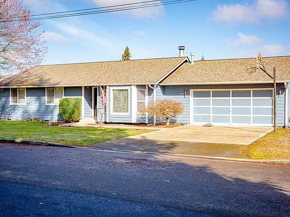 2nd image of 2203 14th Ave NW
