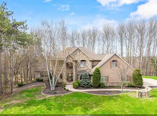 3062 Hawk Ridge Trl, Green Bay, WI 54313