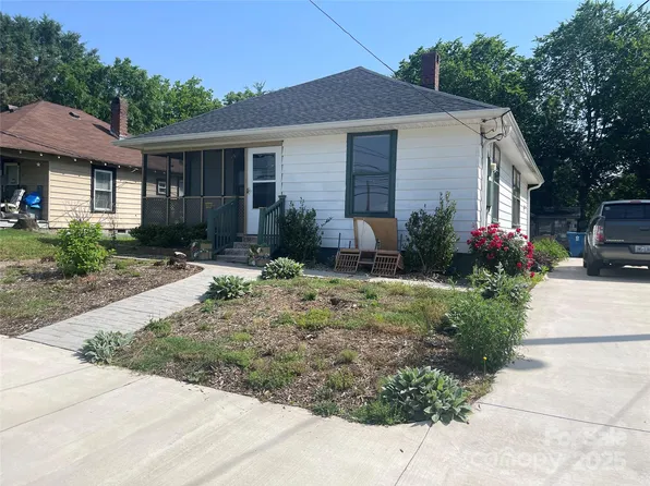 1418 Old Wilkesboro Rd, Salisbury, NC 28144