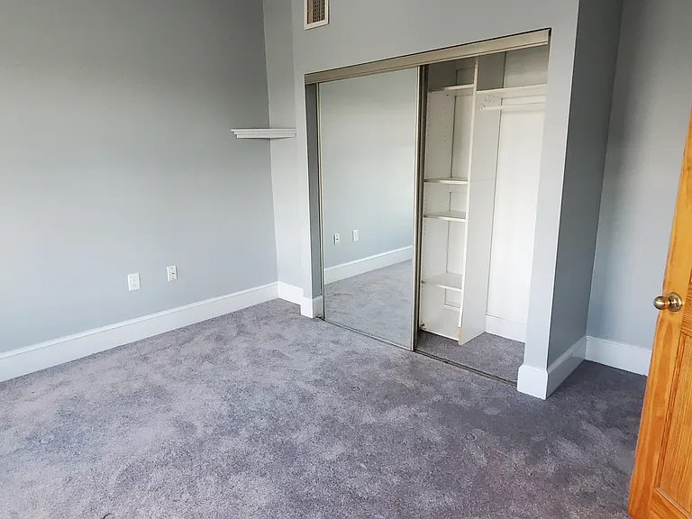 20 Jones St — Photo 3