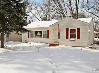 118 N Morgan Ave, Wheaton, IL