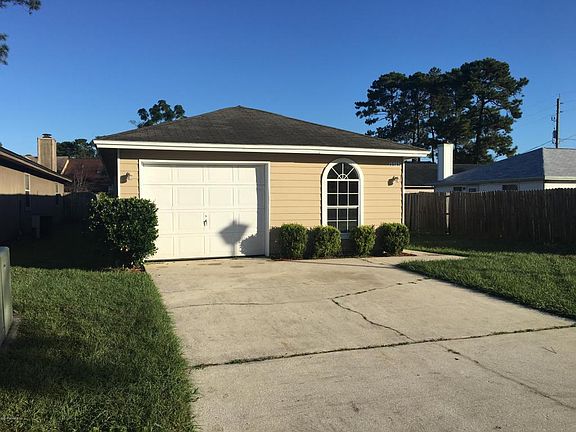 2nd image of 10767 San Antonio Ct