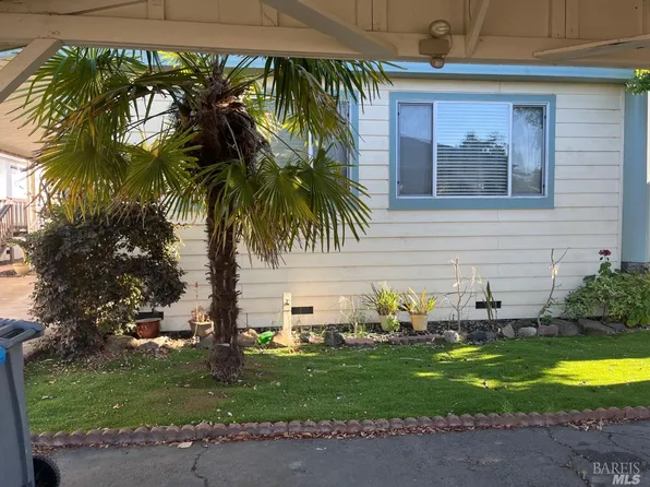 1146 Adrienne Way, Santa Rosa, CA 95401