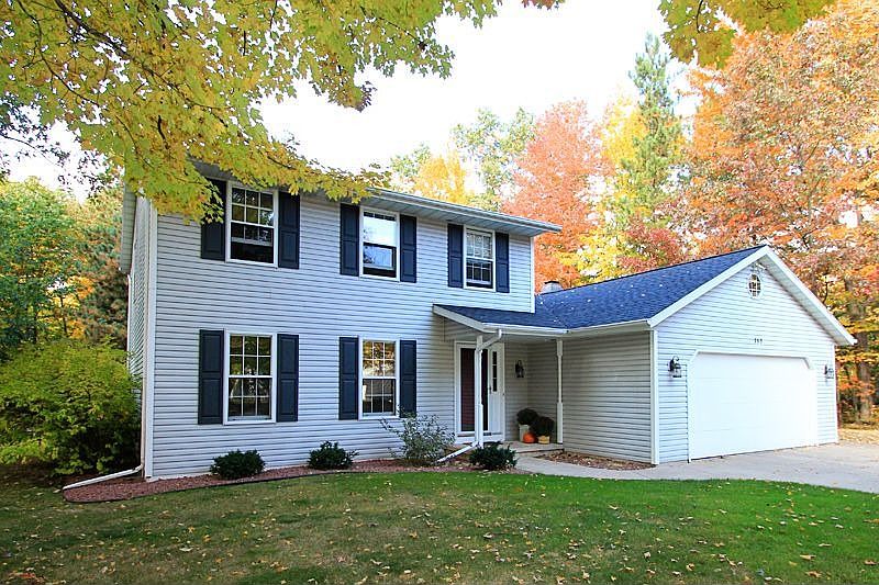 1st image of 163 Northwood Ln