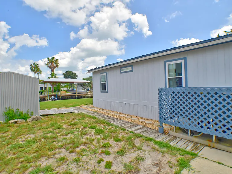 226 Treasure Beach Rd — Photo 11