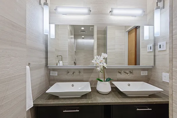 Sold by Corcoran | media 7