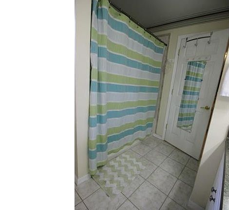 3rd image of 1620 SE 8th Ter