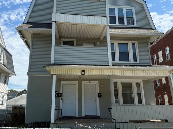 126 Adams St