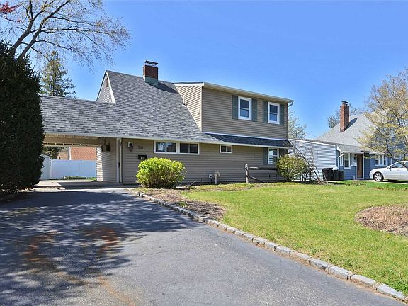 2nd image of 50 Lion Ln