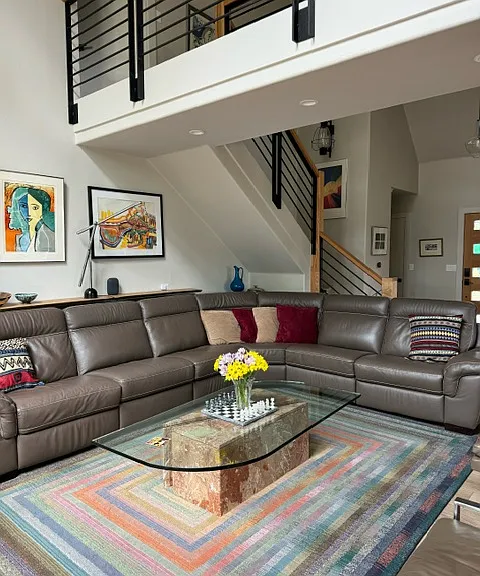 Alexander Ave — Photo 5