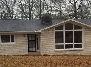 1016 Rainbow Cir, Westmoreland, TN 37186