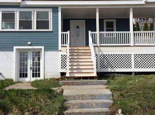 1 Hillside Rd, Hull, MA 02045