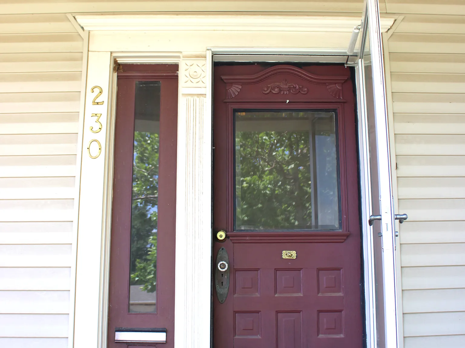 2 bed, 1100 sqft, $1,250 — Photo 2