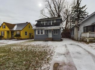 19906 Mountville Dr, Maple Heights, OH