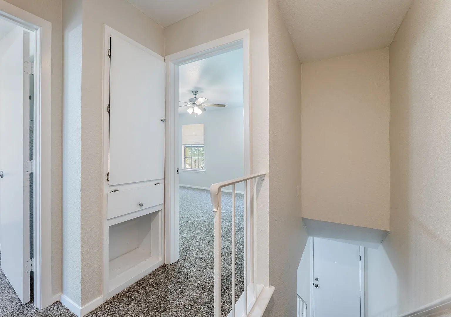 City Lake Townhomes — Photo 4