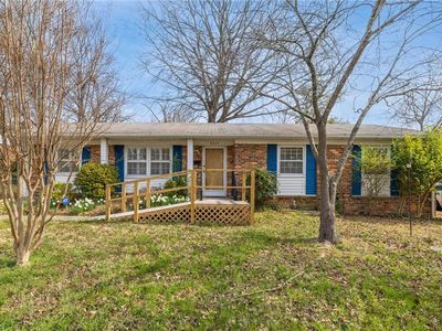 2219 Revelle Ln, Greensboro, NC, 27407