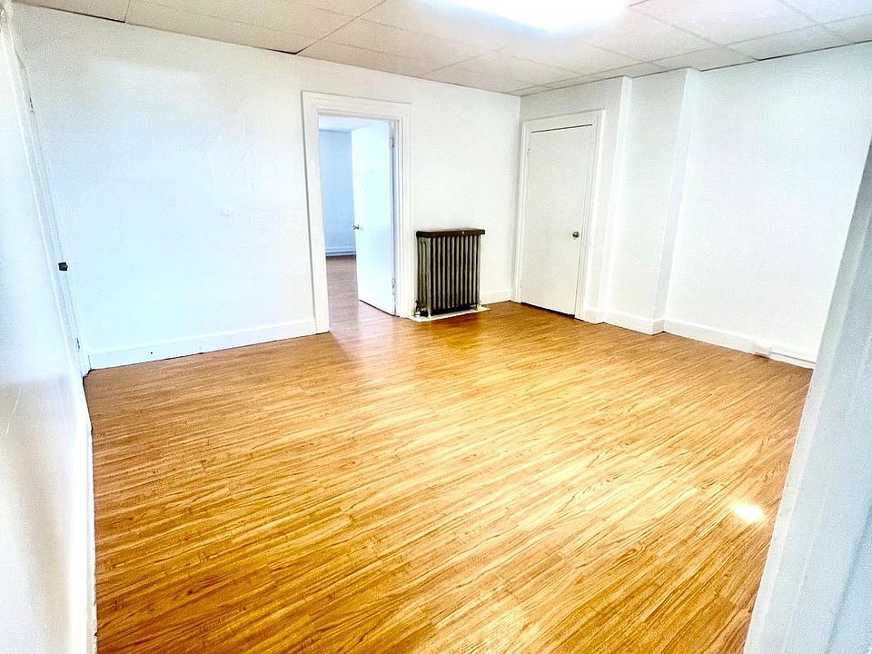 1st image of 611 N 9th St APT 2
