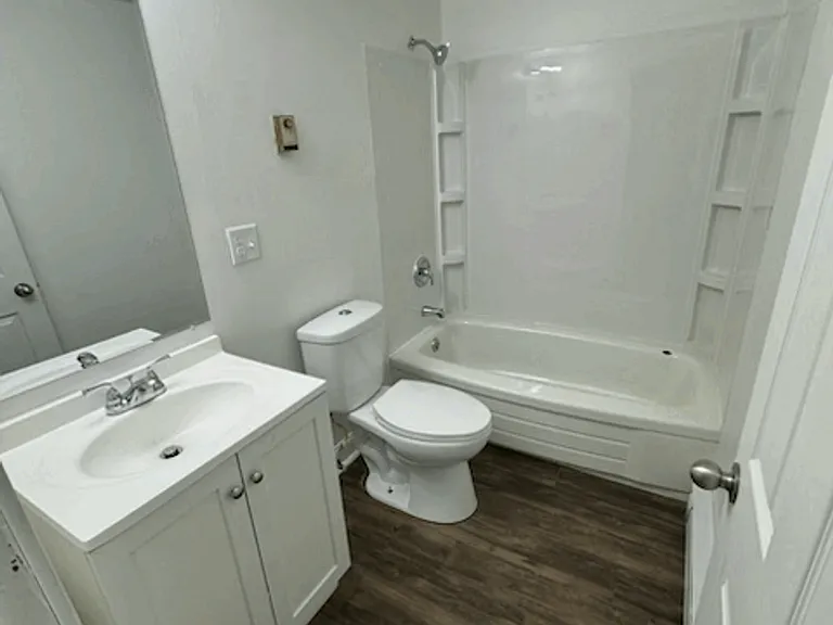 2525 Consaul St — Photo 3