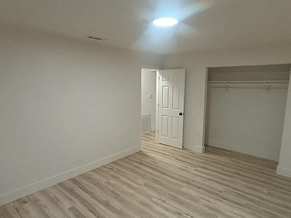 5th image of 9487 Noble Ln APT D