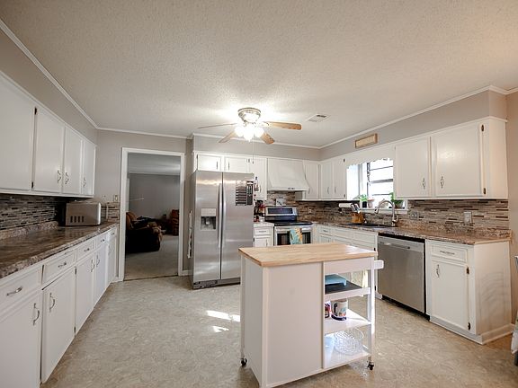 2nd image of 373 Palisade Dr