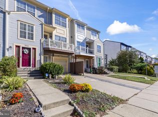 7914 Chapel Cove Dr, Laurel, MD 20707