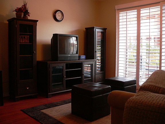 4th image of 1021 Scott St APT 119