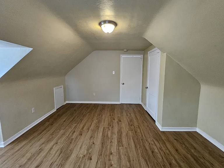 855 Hamil Rd — Photo 15