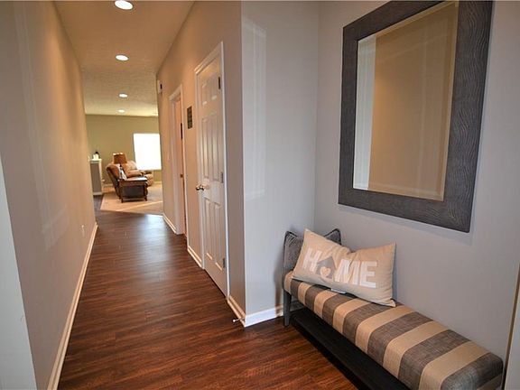 3rd image of 8276 Templederry Dr