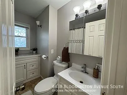6638 Bloomington Ave S — Photo 32
